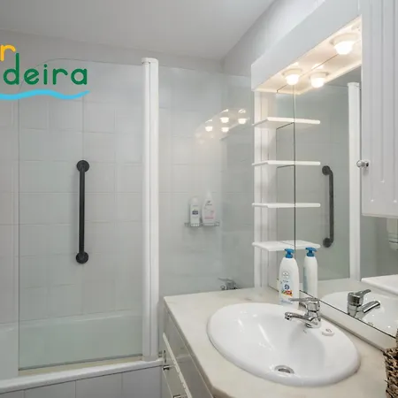 Ourmadeira - Alamos Uptown * Funchal (Madeira)